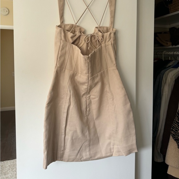 OH POLLY GIOVANA DRESS 💫 SAND - Picture 7 of 7